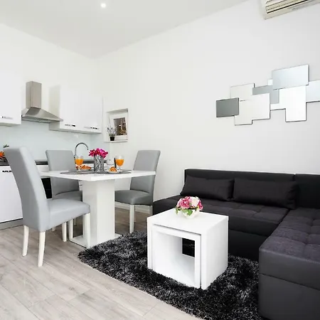 Apartman Marinela