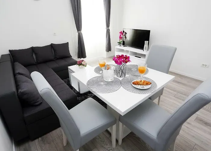 Appartement Marinela *